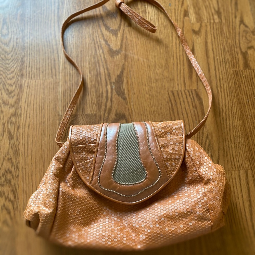 Shoulder bag